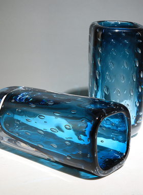 轻奢花瓶蓝色摆件现代