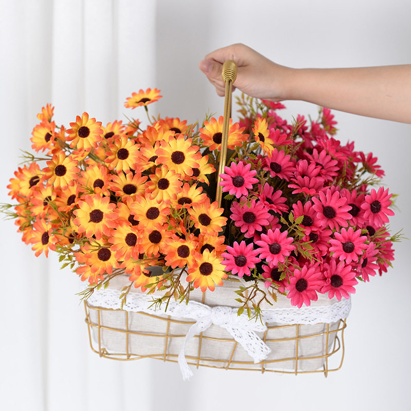 仿真花小雏菊把束花18头秋x色欧式假花人造花家居酒店道具装饰