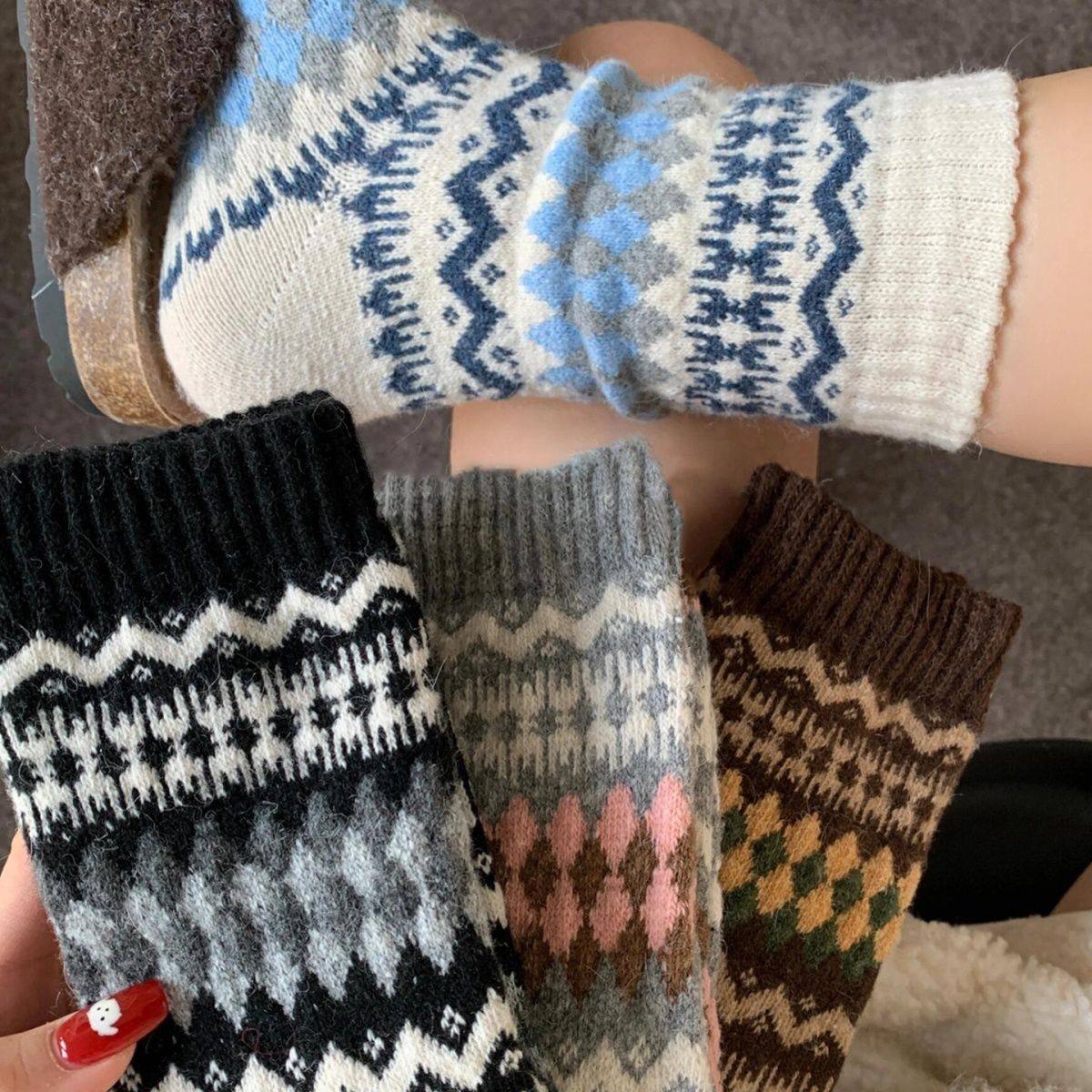 复古费尔岛袜子女秋冬季中筒袜加厚保暖冬天民族风长筒百搭堆堆袜,淘宝优惠券,粉丝福利购,淘宝优惠卷