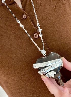 小众设计树脂爱心吊坠长项链木质桃心复古银色丝带编织缠绕毛衣链