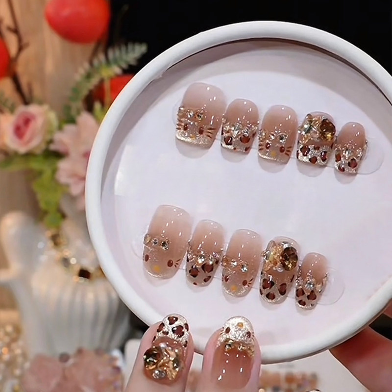 新年款纯手工穿戴甲猫眼豹纹kitty美甲贴片可拆卸甲轻奢高级感,淘宝优惠券,粉丝福利购,淘宝优惠卷