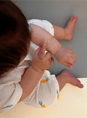 光面儿童宝宝金手镯仿真黄金镀金婴儿满月百天周岁沙金推拉金镯子