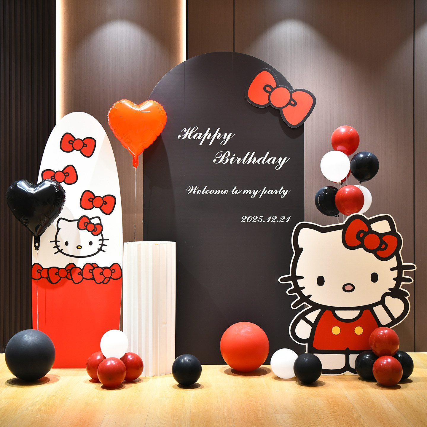 hellokitty凯蒂猫主题生日气球女孩生日周岁kt板拍照场景装饰布置,淘宝优惠券,粉丝福利购,淘宝优惠卷