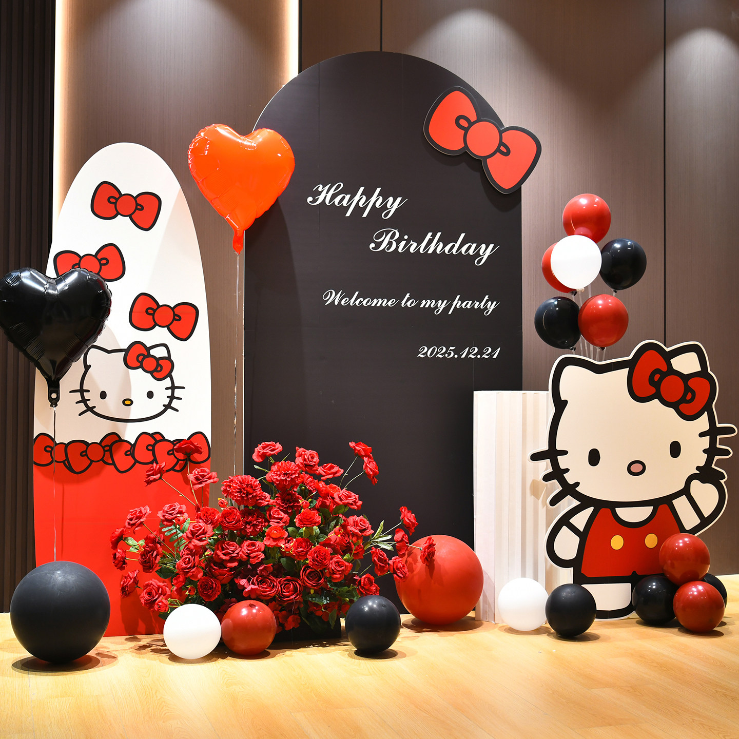 hellokitty凯蒂猫主题生日气球女孩生日周岁kt板拍照场景装饰布置,淘宝优惠券,粉丝福利购,淘宝优惠卷