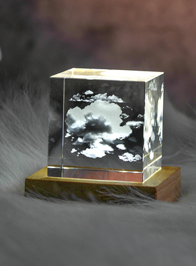 创意方块水晶送女生宇航员摆件