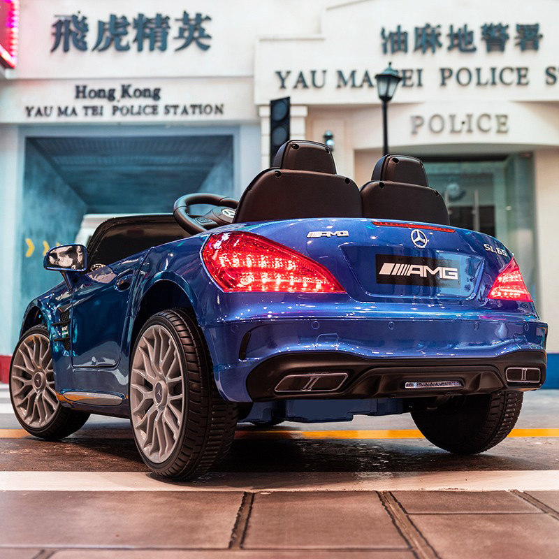 奔驰四轮驱动汽车带遥控可坐电动车 护美宝贝儿童电动车