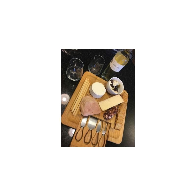 Bamboo Cheese Board with Cutlery Wood Charcuterie Platter Se - 图3