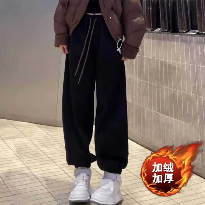 加绒加厚束脚休闲卫裤女冬季2025新款百搭保暖宽松松紧腰弯刀裤子,淘宝优惠券,粉丝福利购,淘宝优惠卷