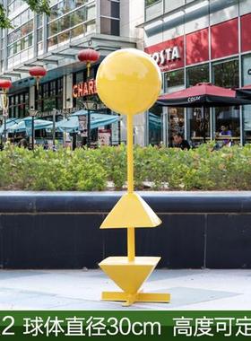 玻璃钢气球雕塑户外大型商场商业街广场楼盘公园几何底座仿真摆件
