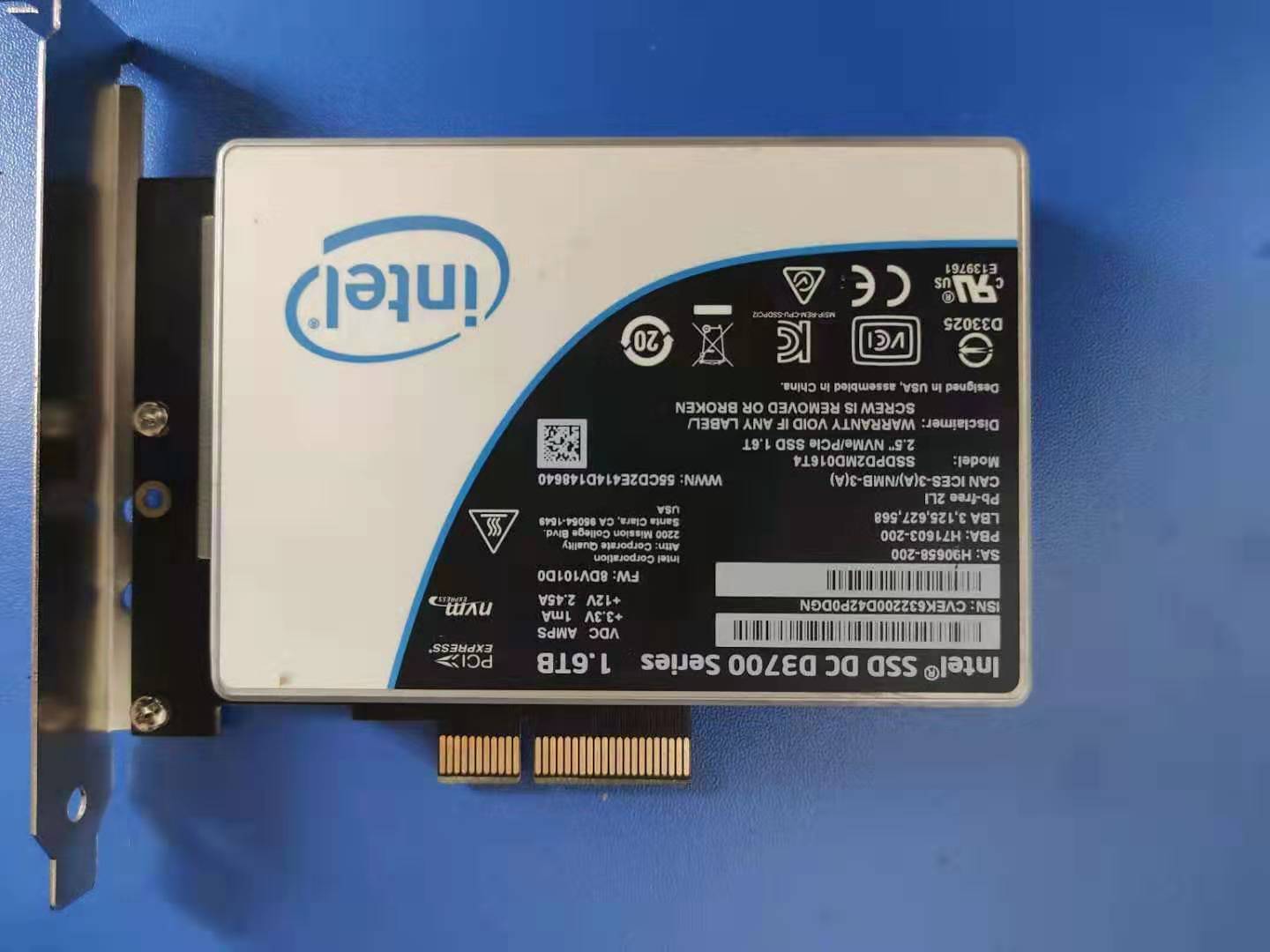 /D3600 D3700 1T 1.6T 2T固态硬盘U.2 MLC NVME PCI-E - 图0