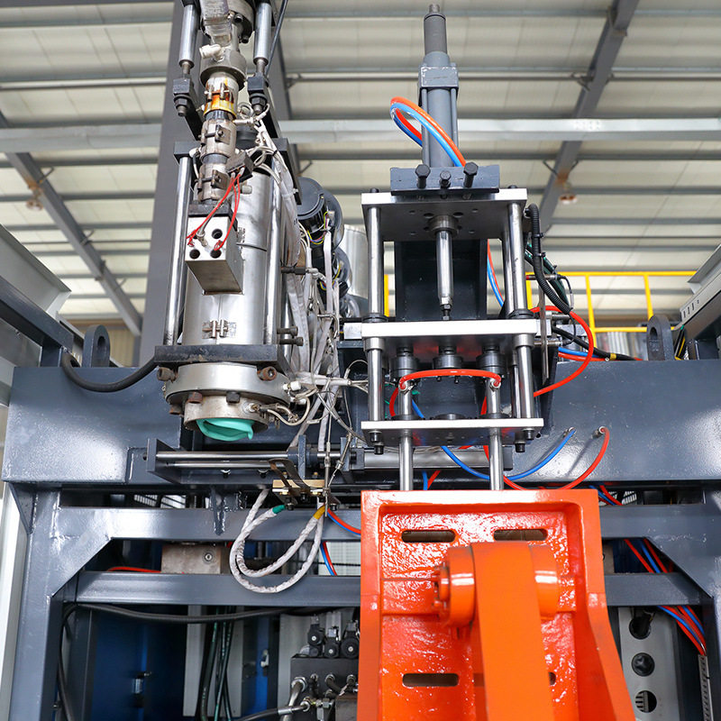 工厂供应小型吹塑机  海洋球洗发水洗衣液瓶机油瓶高速自动吹塑机,淘宝优惠券,粉丝福利购,淘宝优惠卷