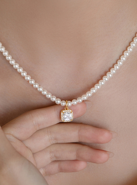 轻奢水钻吊坠珍珠项链女小众设计
