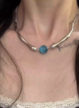 甜酷风夏日蓝色玻璃珠项链设计
