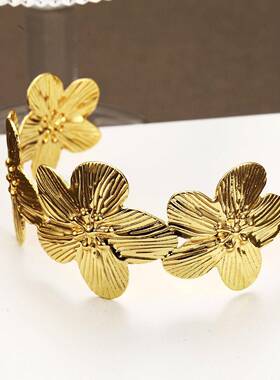 exaggerate Fashion Flower Open Bracelet Flower Women bangle