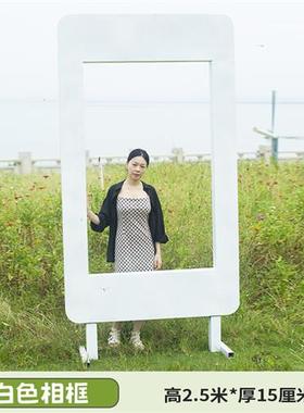 户外座椅风景区打卡拍摄民宿防腐木秋千拍照合影背景装饰摆件