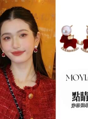 马上有钱！本命年红色丝绒小马项链女款复古高级感长款毛衣链配饰