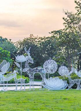不锈钢镂空梅花鹿金属雕塑铁艺户外蒲公英兔子摆件公园林景观装饰