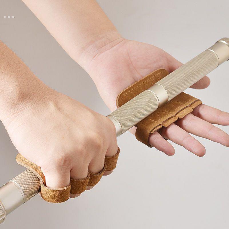 撸铁护掌健身手套引力向上握力带四指单杠辅助训练装备防滑防起茧 - 图1