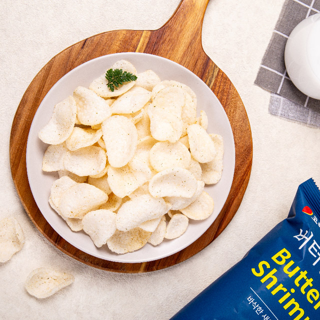Calamis Butter Garlic Black Truffle Shrimp Crackers