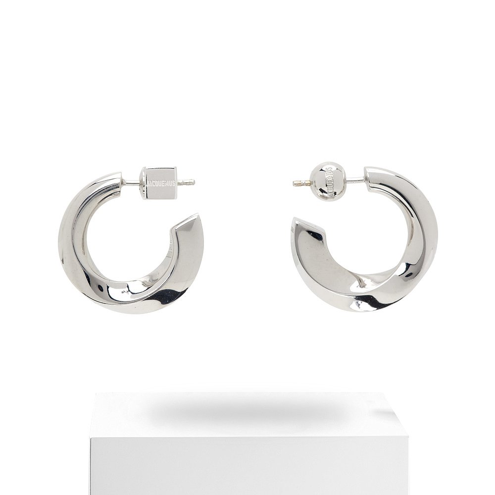 香港直邮Jacquemus 女士 The Tourni 耳环 25HJWW00770AOT4052 - 图3