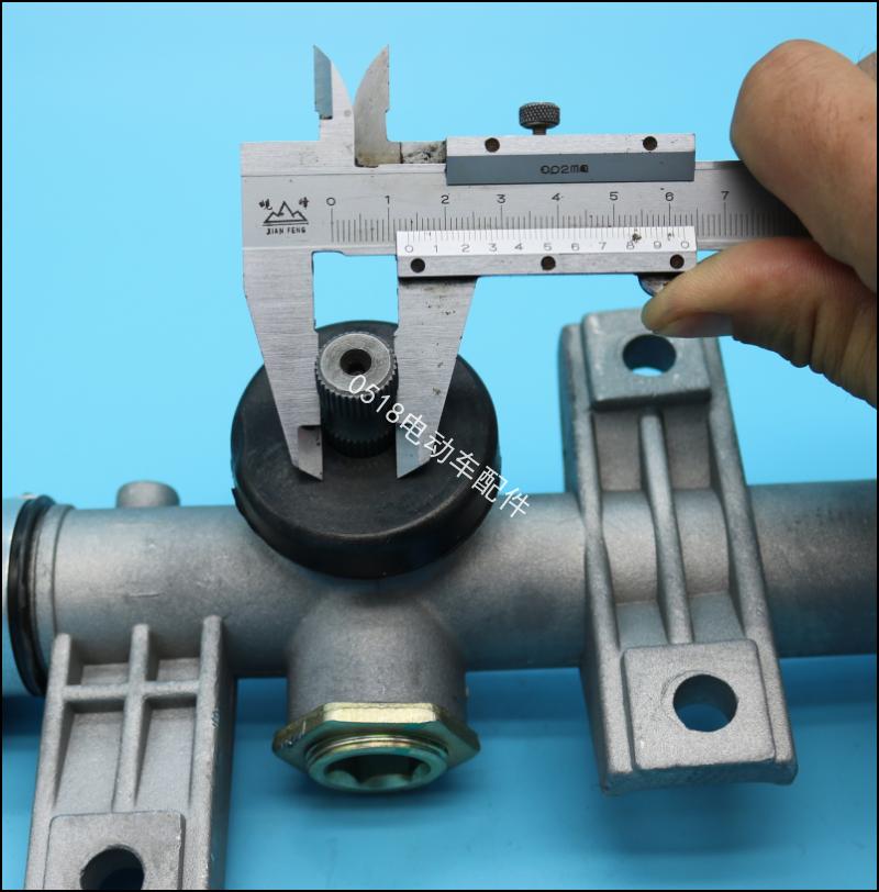 品电动车方向机总成 超窄电动四轮汽车转向机转向器 四轮车改装新 - 图2