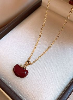 红色相思豆项链女秋冬轻奢高级感