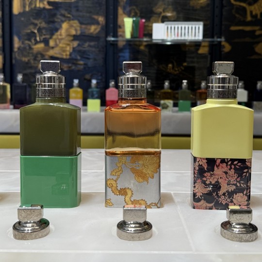 Driesvannoten perfume test fragrance