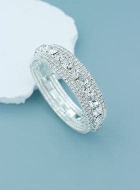 Popular exaggerated wide and thick 4-layer rhinestone open