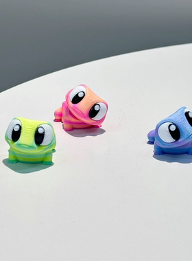 守宫蛙桌面摆件关节可动青蛙玩偶