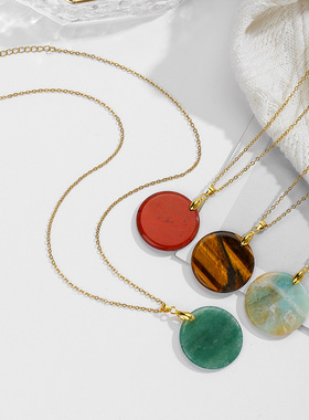 无事牌水晶吊坠圆形项链女时尚简约高级感轻奢半宝石钛钢锁骨链新