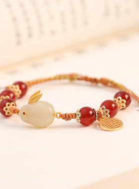 巴度新中式复古国风和田玉玉兔手链女生手工编织手绳红玛瑙手串女