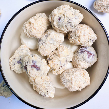 巨壳新货麦香枣新疆红枣麦片巧克力办公室独立包装休闲零食品特产