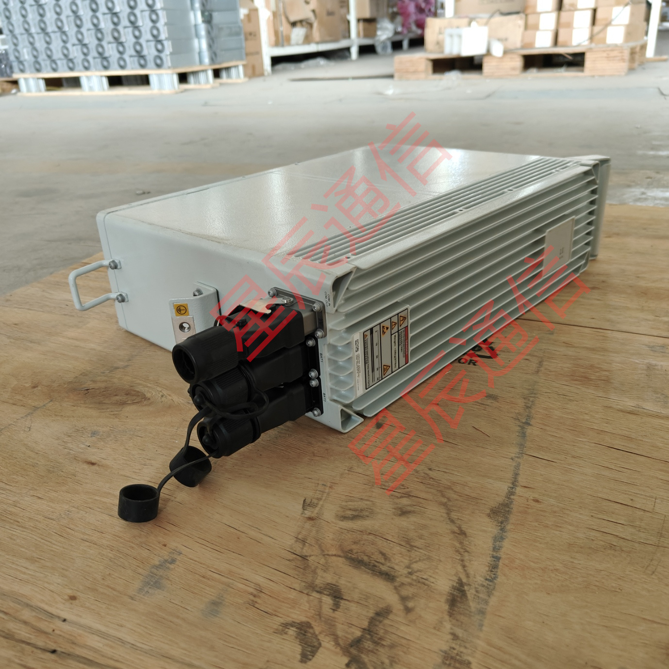 华为DBU50B-N12A2分布式电池单元华为DBU50B-N12A2刀片式锂电池 - 图1