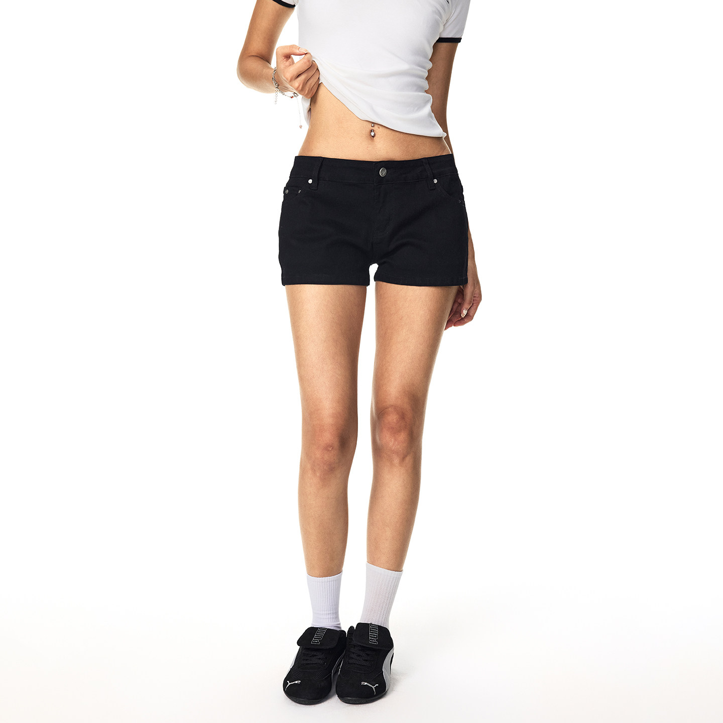 【Achock官方店】十字花刺绣紧身弹力辣妹短裤女新款显瘦牛仔热裤,淘宝优惠券,粉丝福利购,淘宝优惠卷