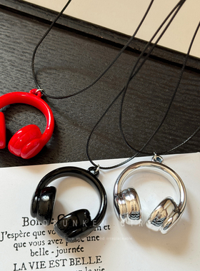 甜酷迷你耳机吊坠项链女