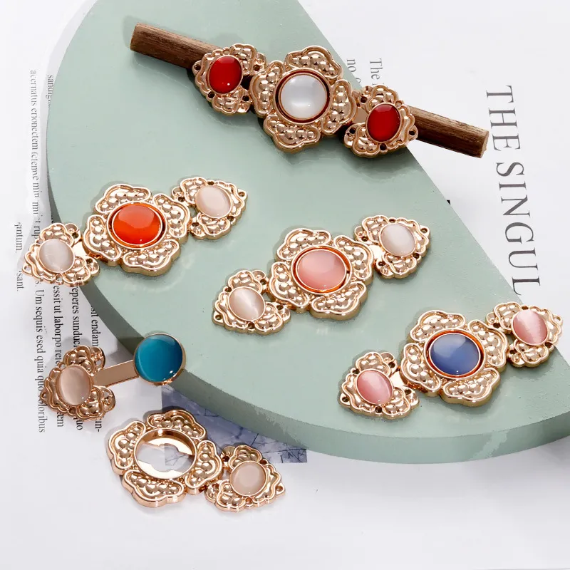 汉服子母扣大号65MM明制宋制祥云对扣立领披肩云肩镶宝石金属盘扣,淘宝优惠券,粉丝福利购,淘宝优惠卷