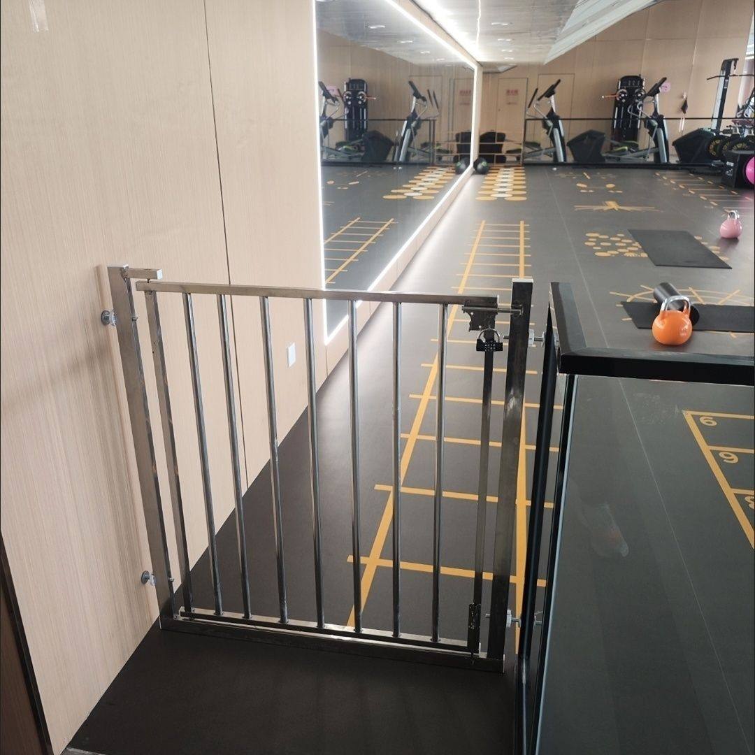 门护栏免打孔儿童防护栏婴儿童楼梯口围栏宠物阳台室内门栏不锈钢,淘宝优惠券,粉丝福利购,淘宝优惠卷