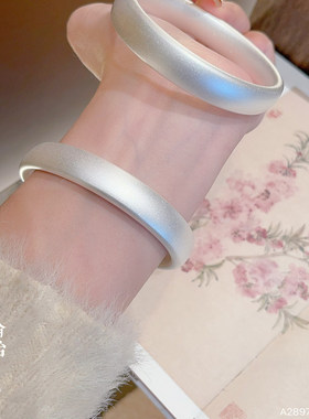 香港正生纯银9999足银古法磨砂泥鳅背轮胎手镯2026年新款生日礼物