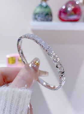 香港正生时尚女纯银碎冰冰手镯
