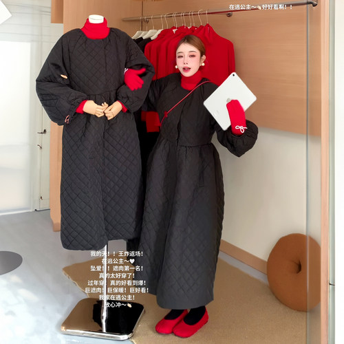 韩系菱格气质收腰夹棉连衣裙女冬季新款小众加厚保暖棉服裙子大衣 - 图0