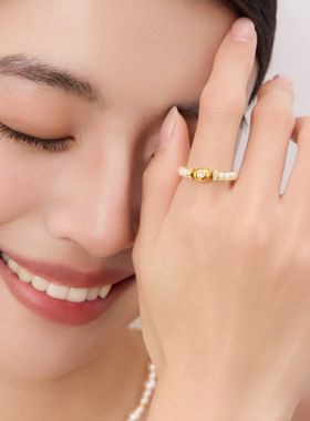 【曹颖甄选】欧比雅比灵驹小财马别针仿珍珠钱币手链耳钉弹力戒指