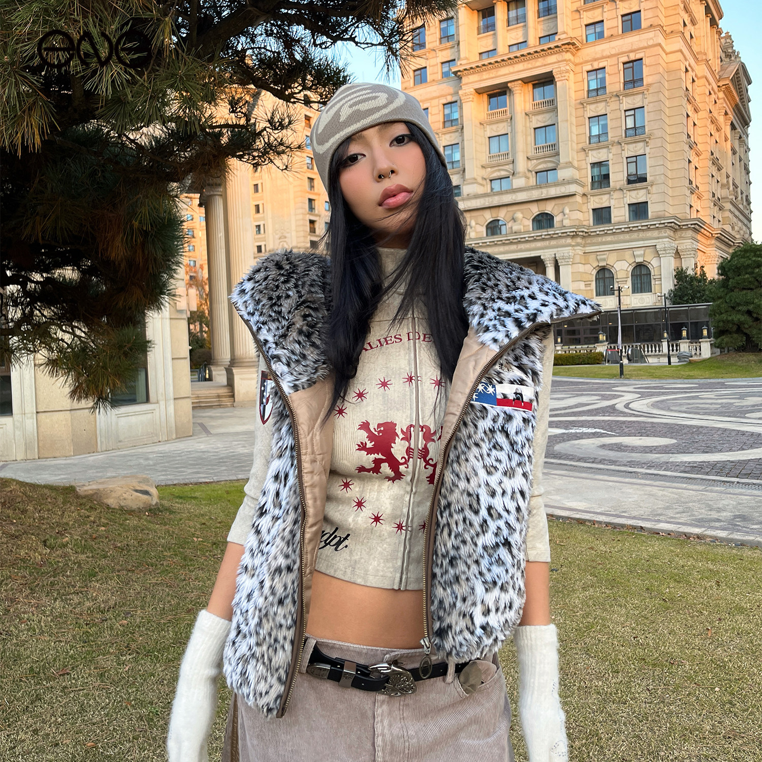 【ENG】Anomalies Department 仿豹纹刺绣马甲上衣男女新品25冬,淘宝优惠券,粉丝福利购,淘宝优惠卷