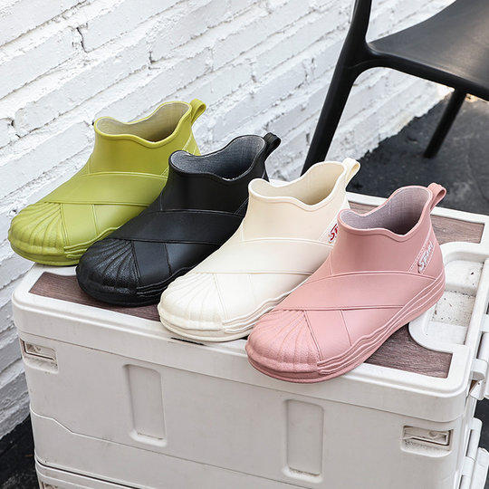 Japanese style rain boots for women, fashionable outer wear, ladies rubber shoes, short tube