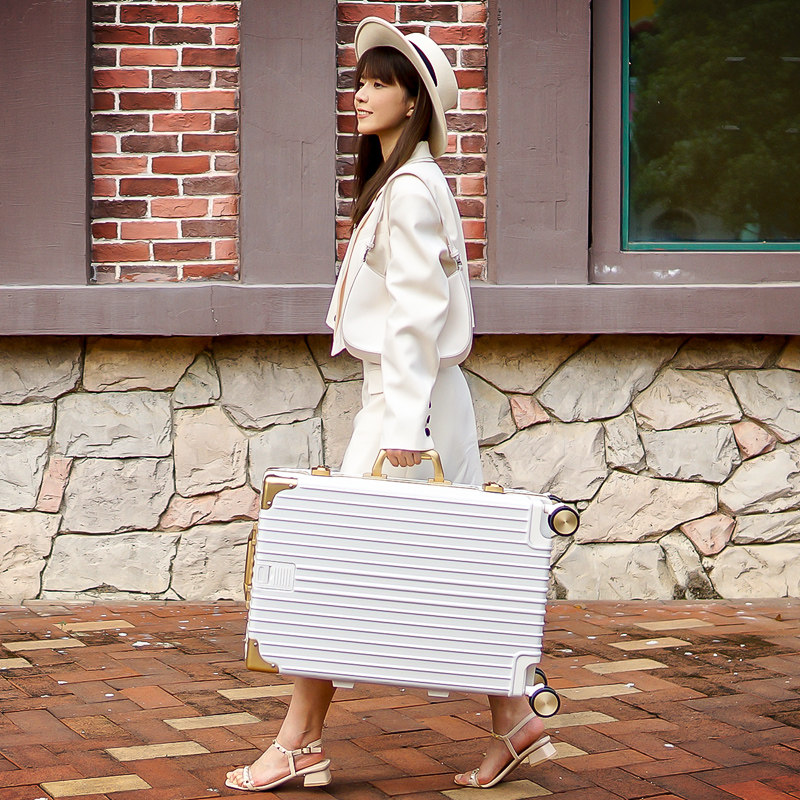 小&ck加厚大容量万向轮20寸拉杆箱 CiorvKuosti旅行箱