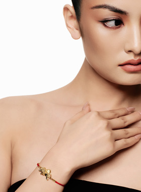 【精选礼物】MOH年度金标系列金福狮水晶腕饰手链本命年红手绳