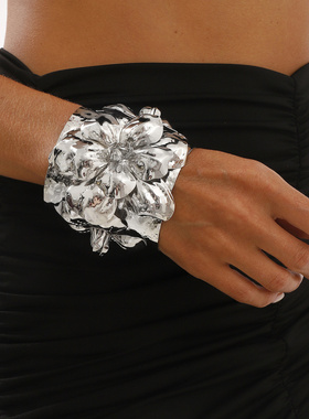 ZA夸张立体金属花朵宽版开口手镯