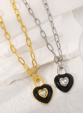 跨境复古轻奢黑色爱心锁镶钻项链