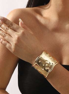 B3330跨境复古设计不规则开口手