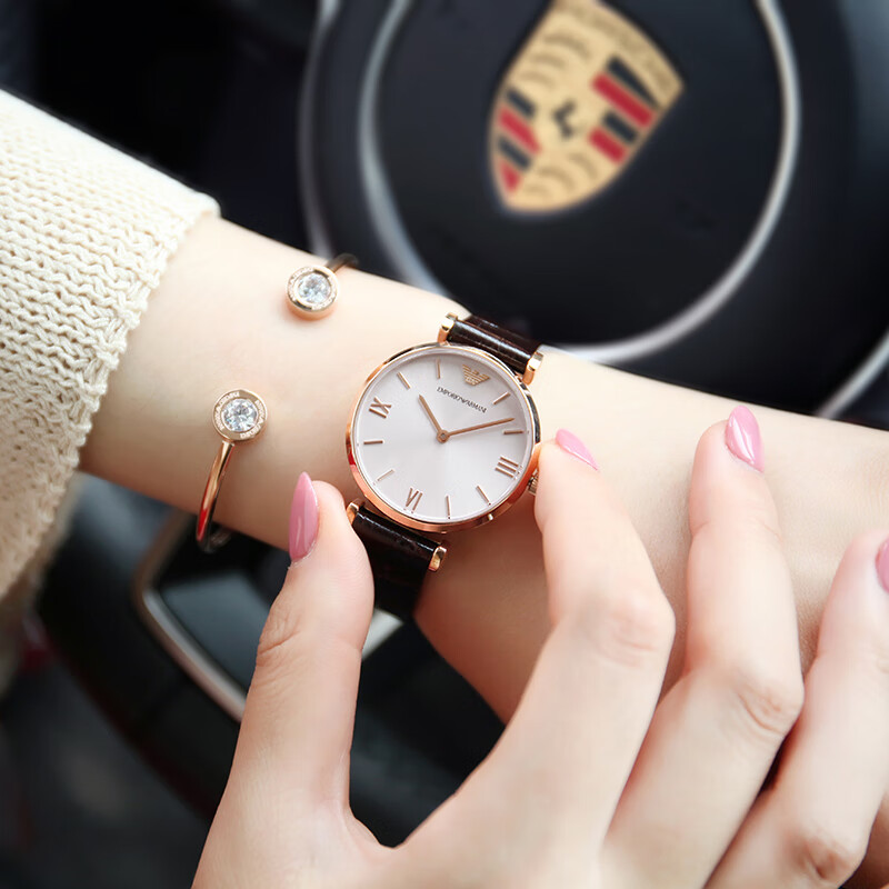  阿玛尼秉文欧美腕表