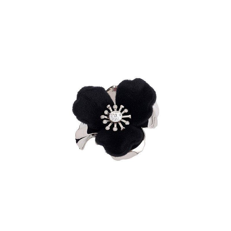 European and American vintage metal diamond flocked flower earrings